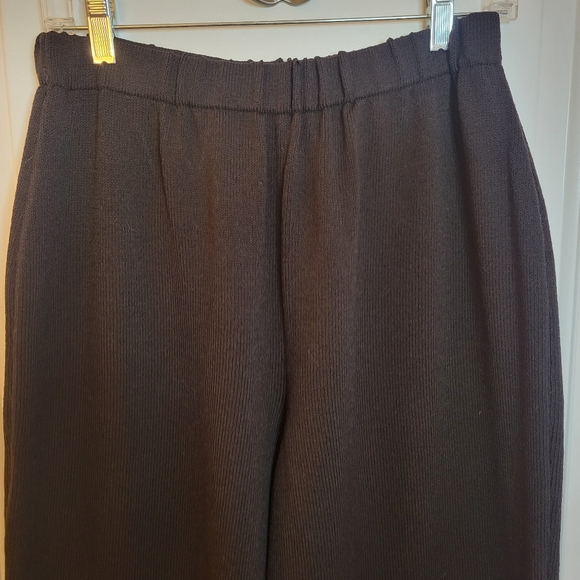 St. John Collection Knit Wide Leg Pants - Picture 3 of 4